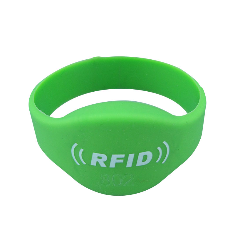 125KHZ TK4100 پہننے کے قابل واٹر پروف سلیکون RFID بریسلیٹ کلائی بند